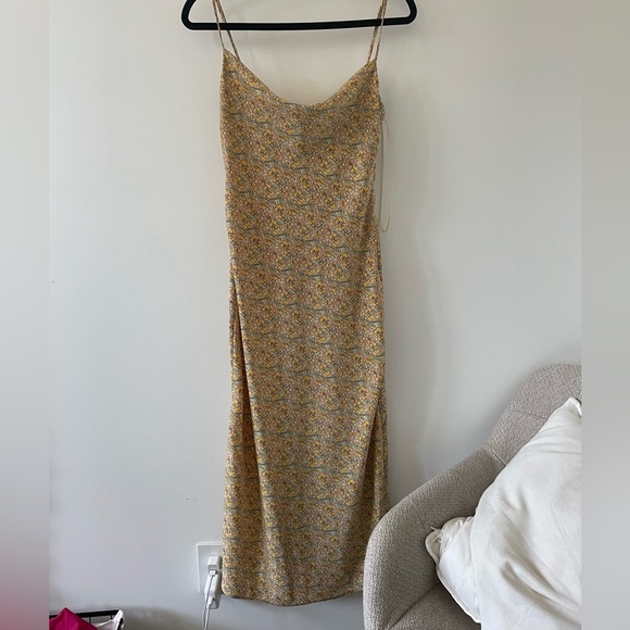 Urban Outfitters Midi Dress - Picture 1 of 6